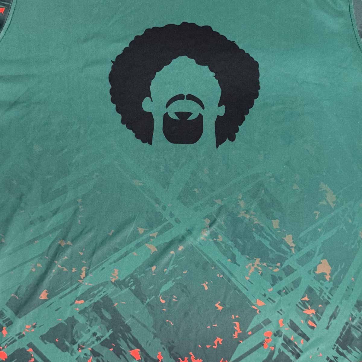 tshirt-close-up-hamza-1