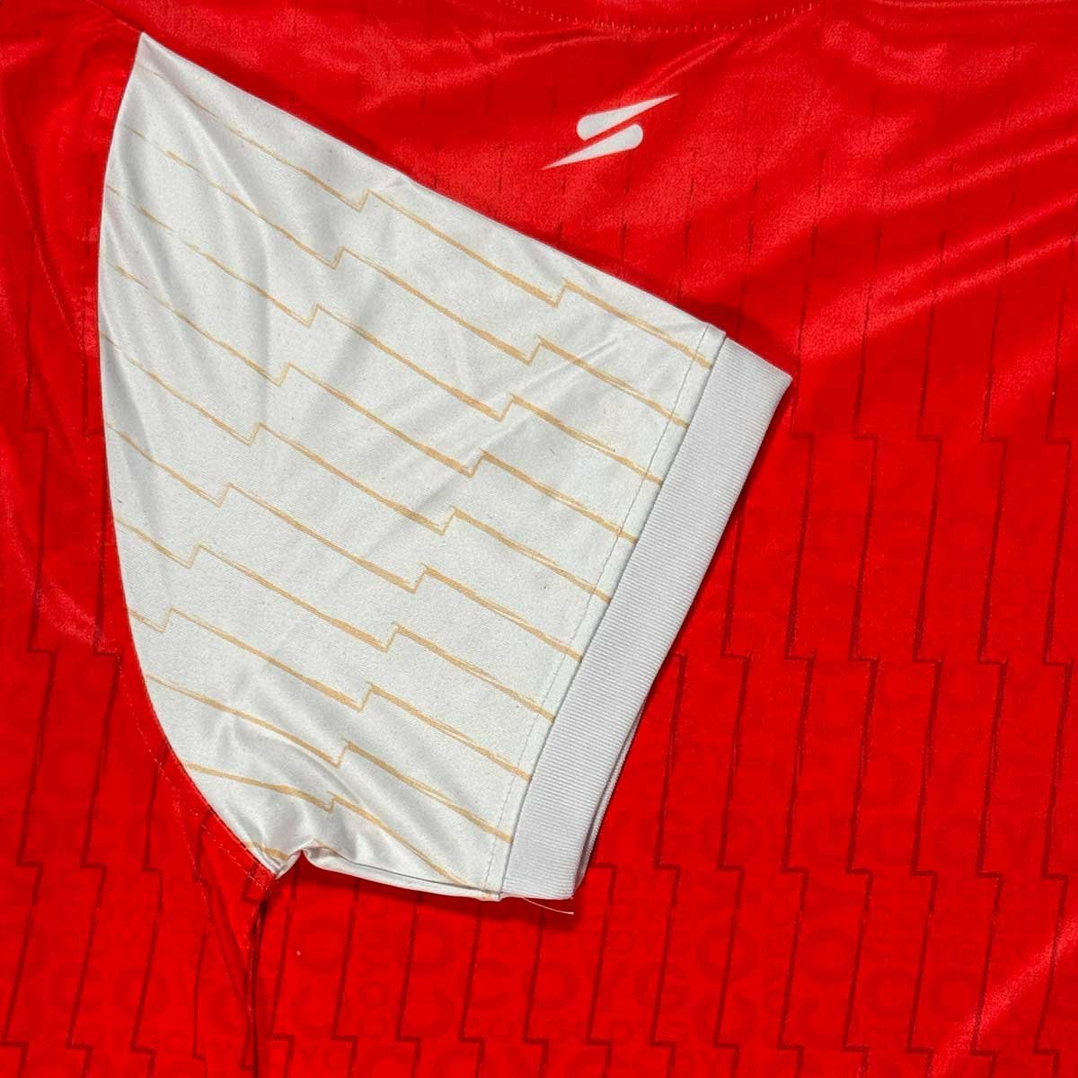 Arsenal-Theme-T-Shirt-Website-Inside-Image-05